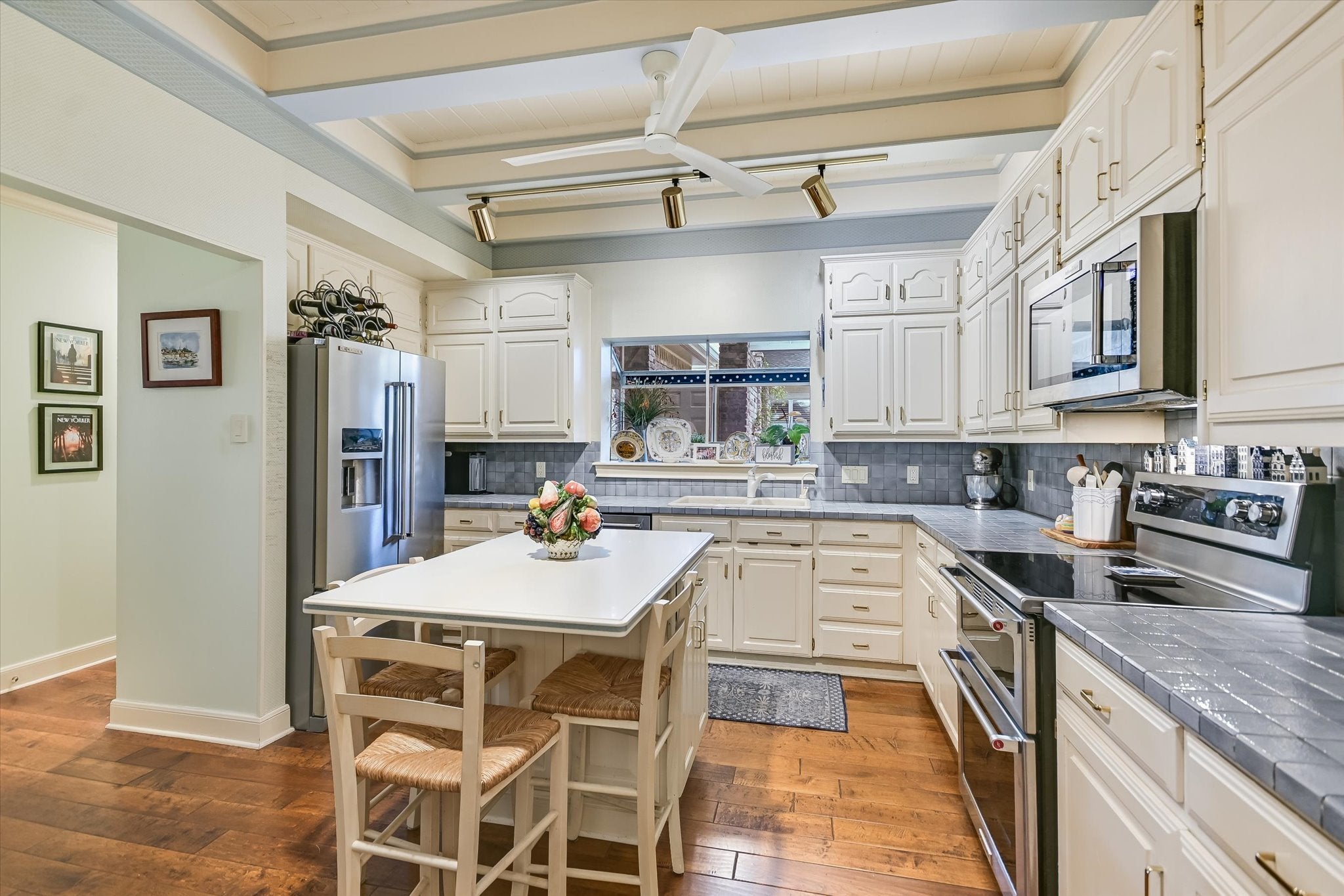 Photo of Listing #8837606