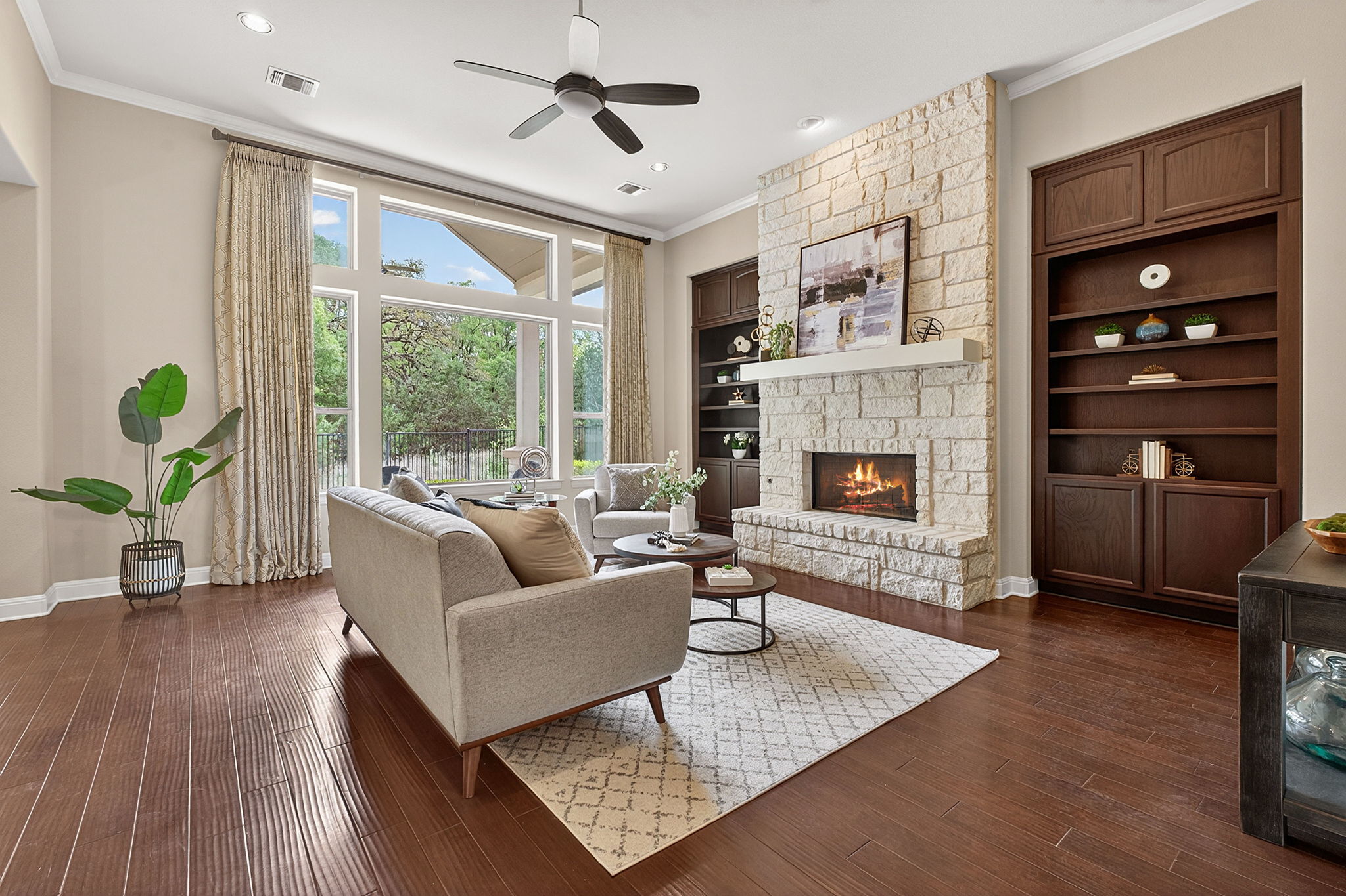 Photo of Listing #9620043