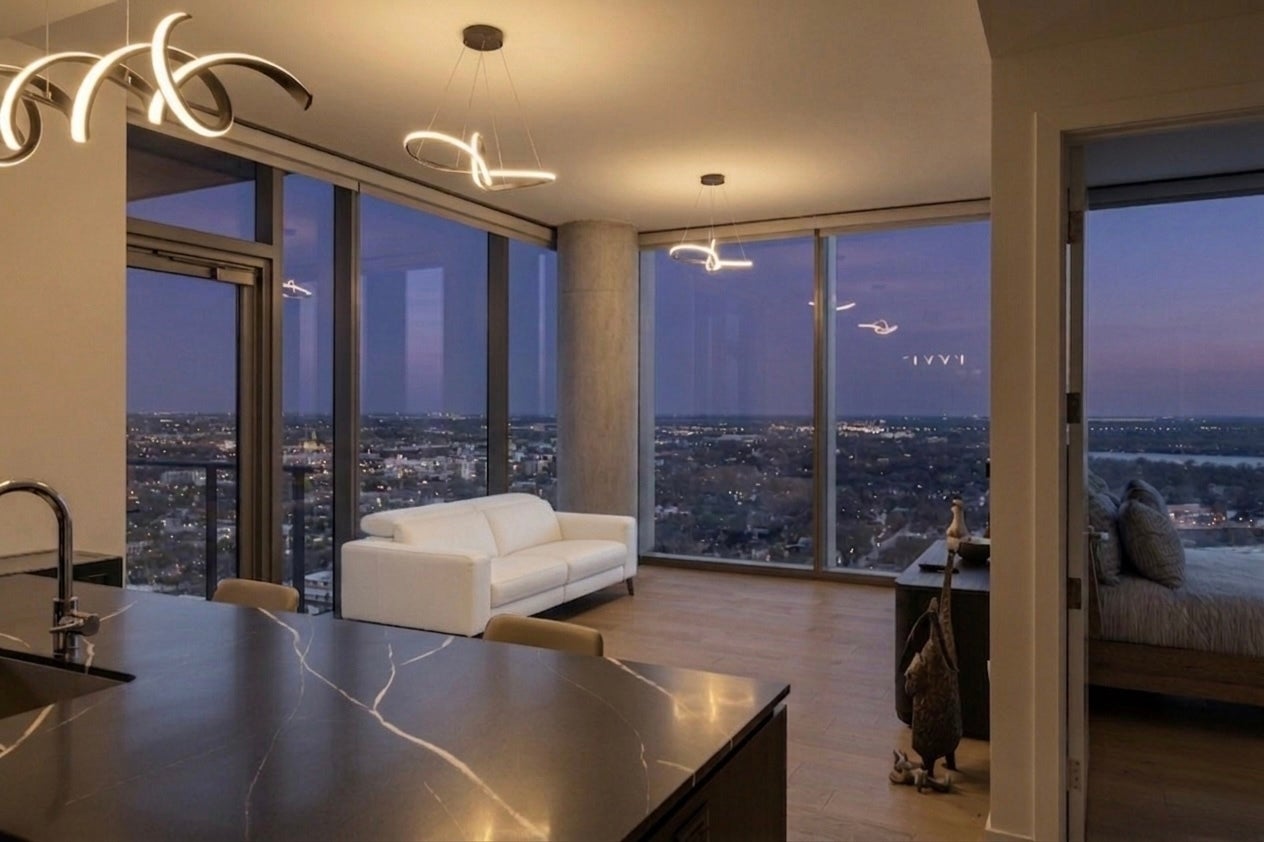 Photo of Listing #4416571