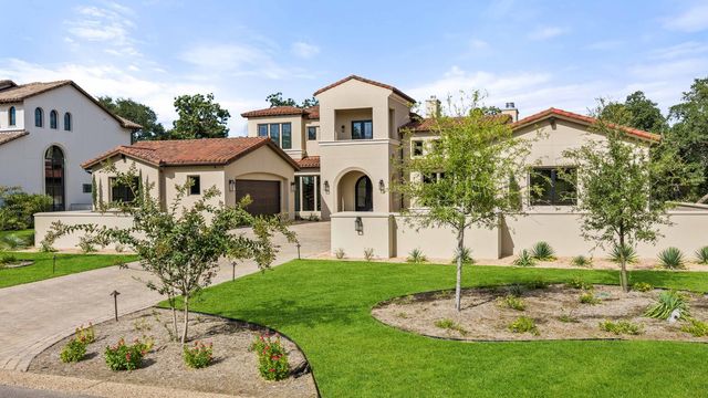 240 La Serena Loop, in the city of Horseshoe Bay Real Estate in TX by Escondido,