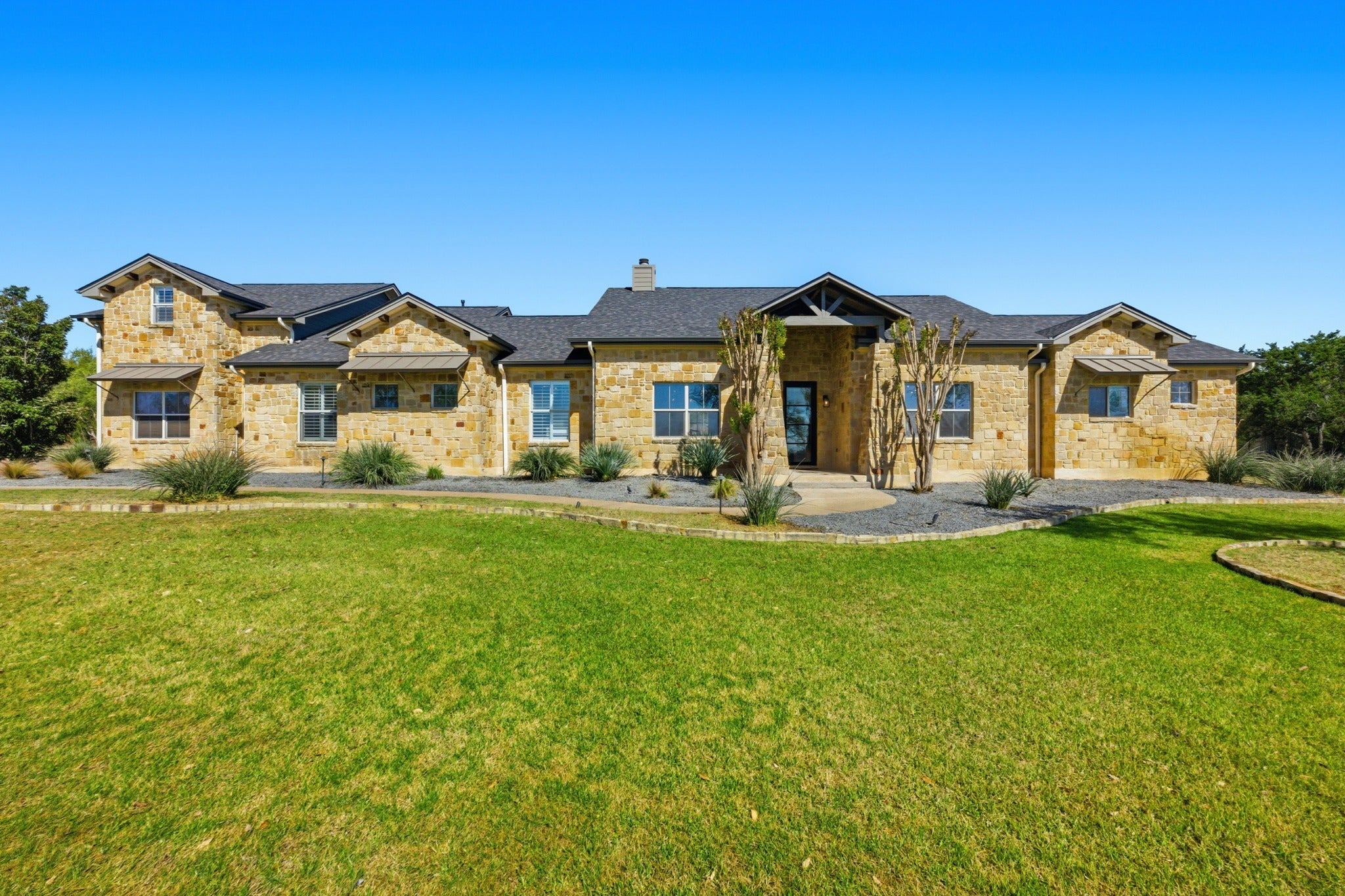 Photo of Listing #8481437