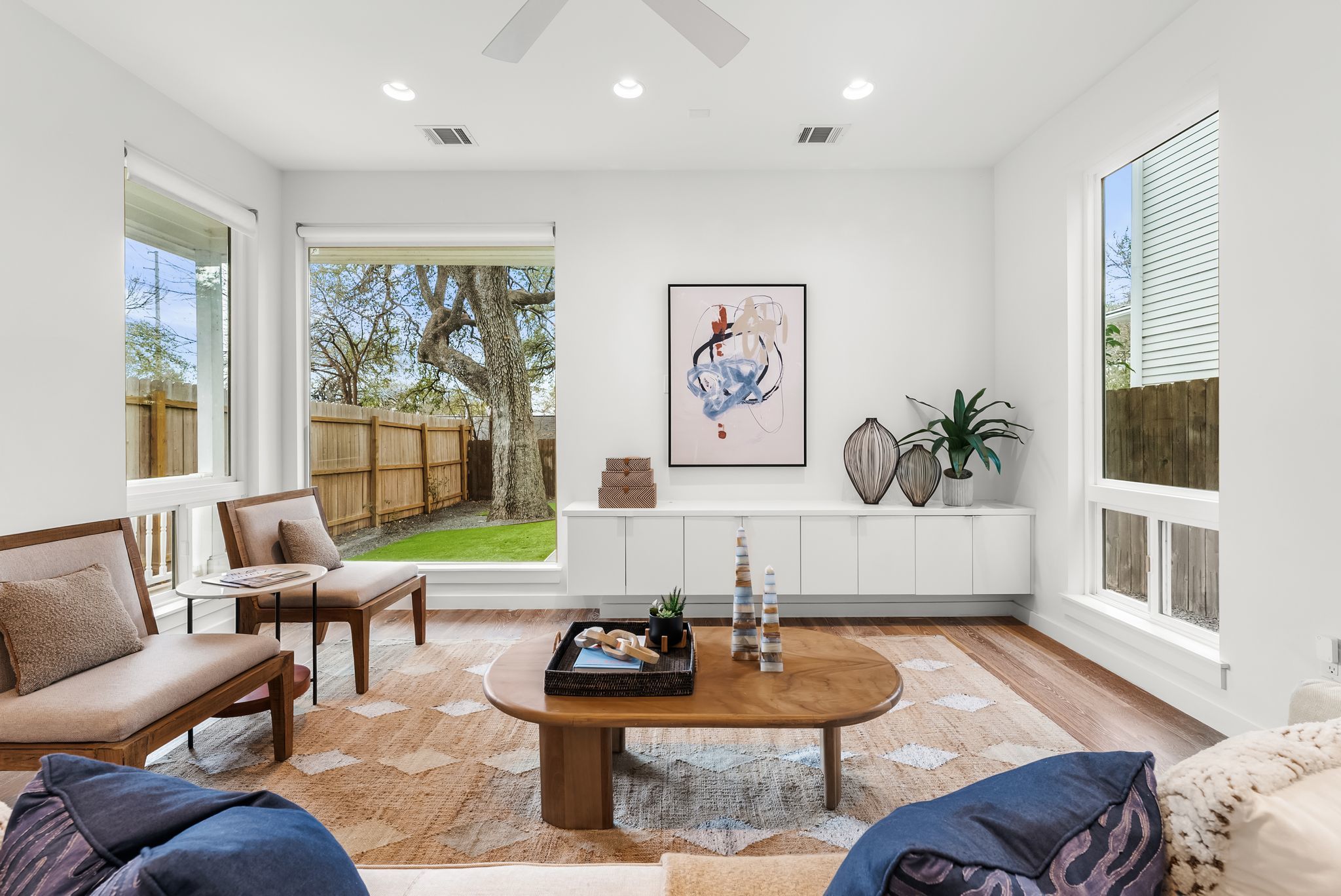 Photo of Listing #5993673