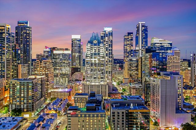 555 E 5th Street 2826, Austin