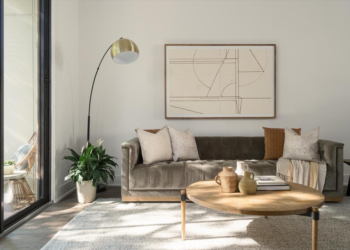 Photo of Listing #4374841