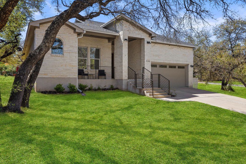 338 Coventry Road, Spicewood