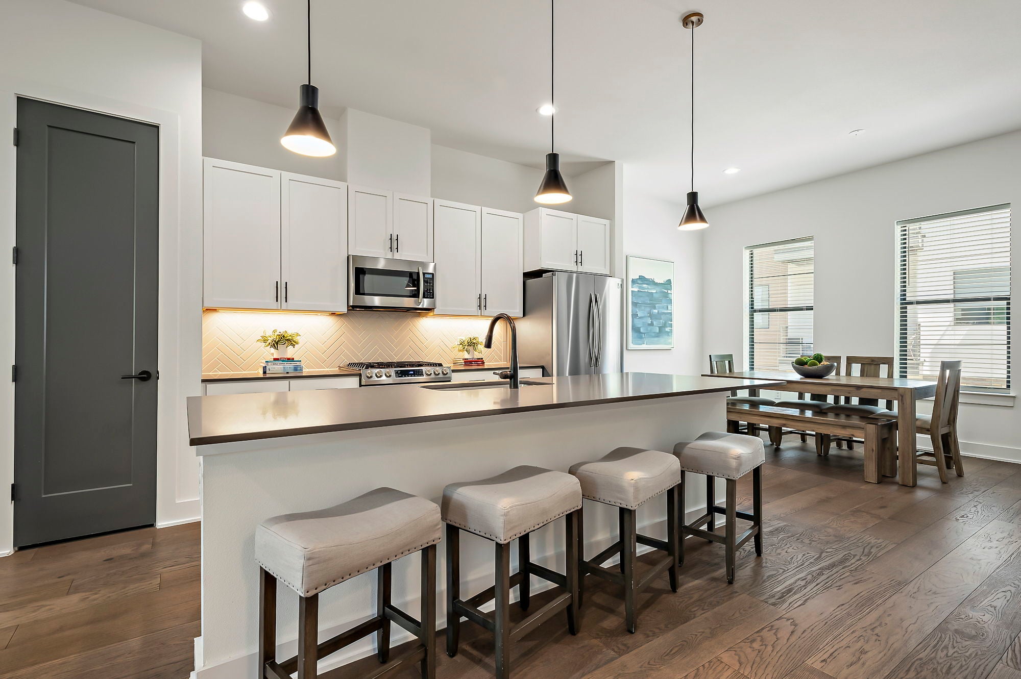 Photo of Listing #8032205