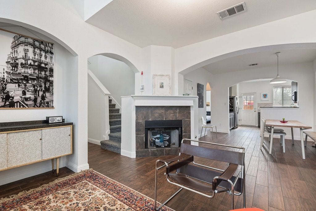 Photo of Listing #2838313