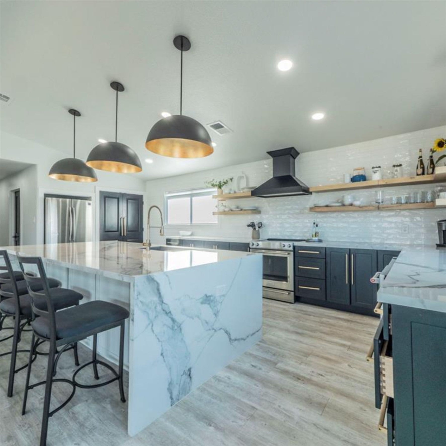 Photo of Listing #3120234