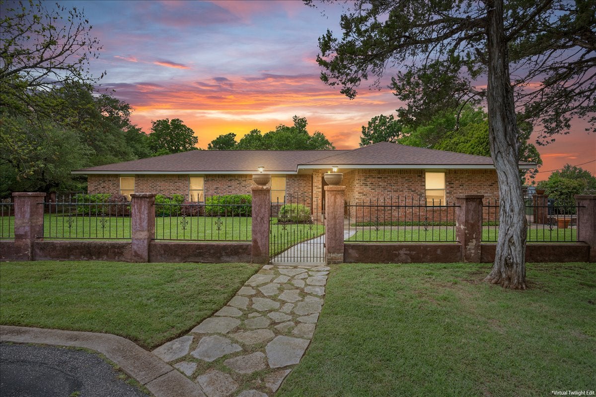 Photo of Listing #4269641