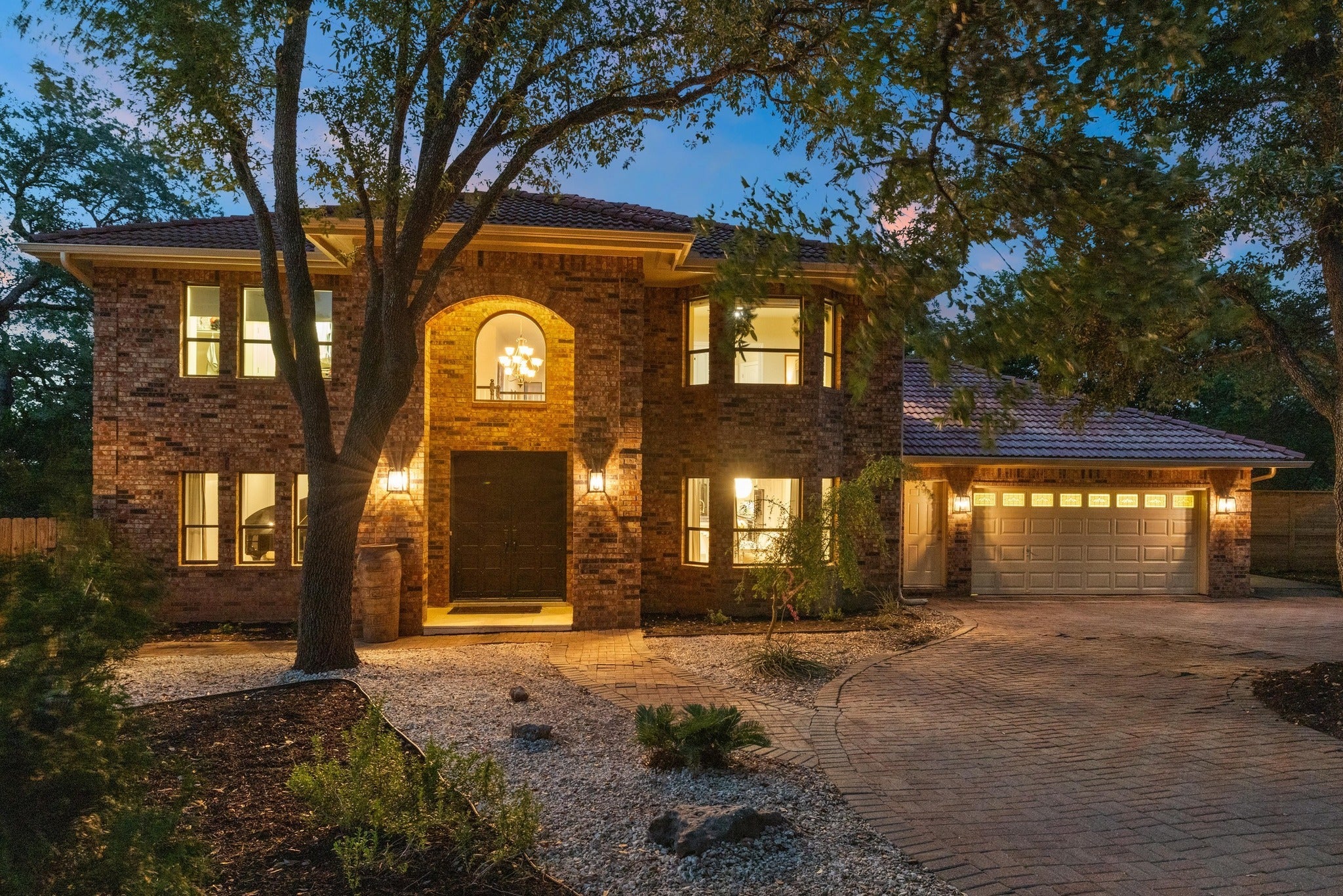 Photo of Listing #1245554