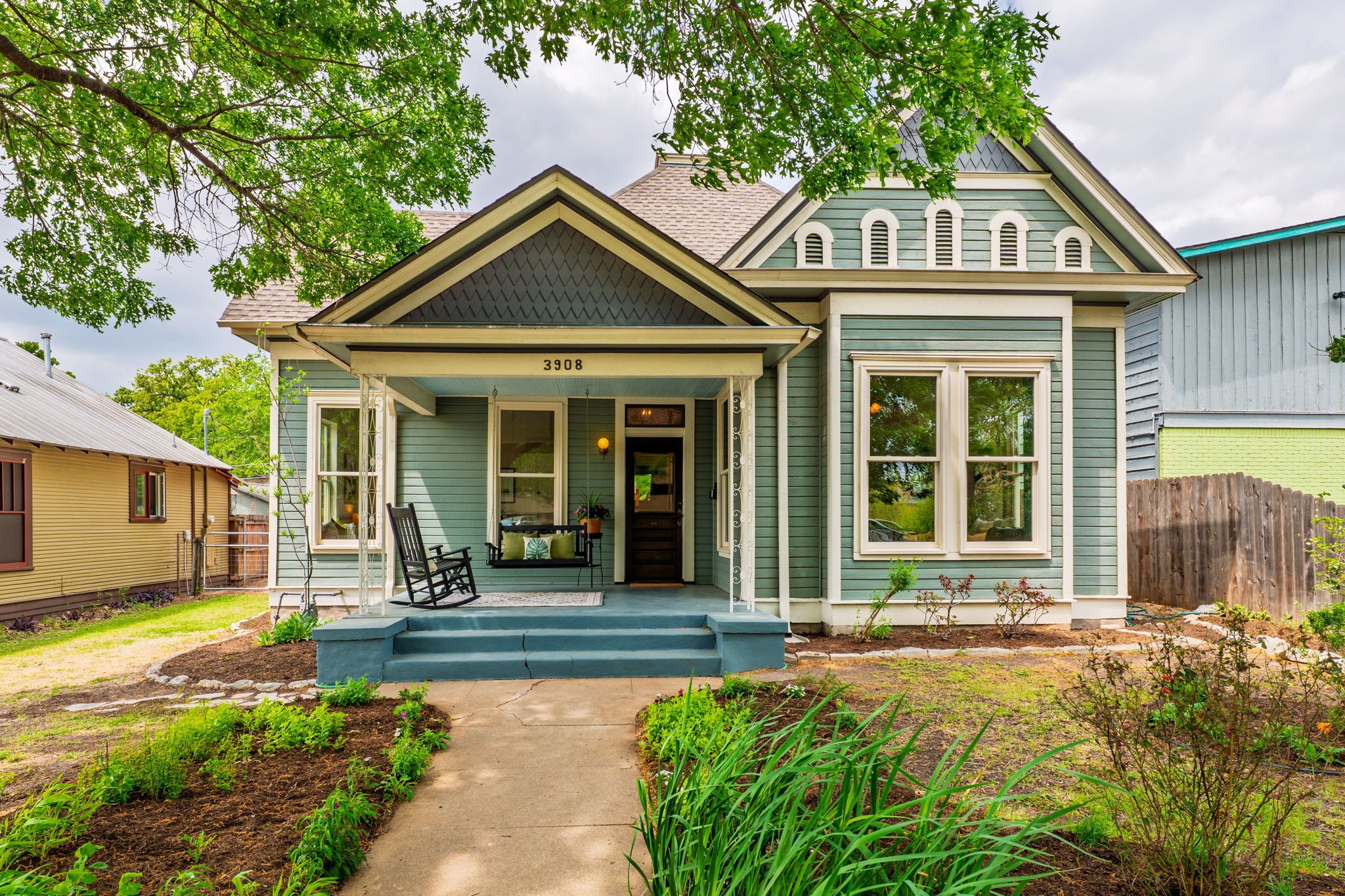 Photo of Listing #6766861