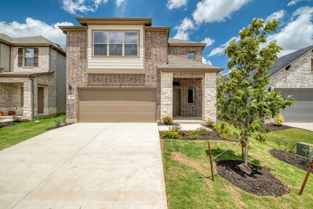 180 Hornet Street, Elgin