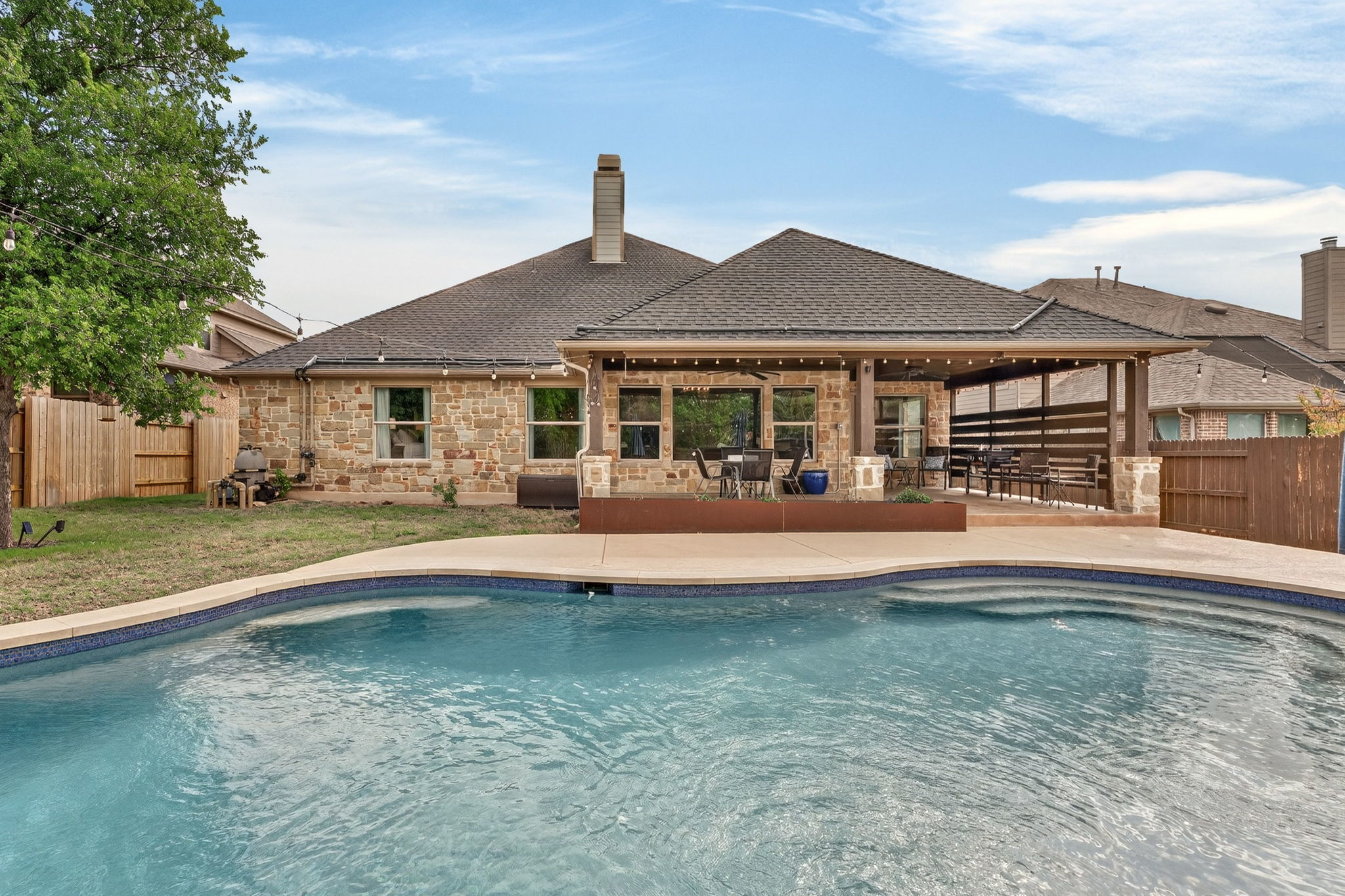 Photo of Listing #4063580