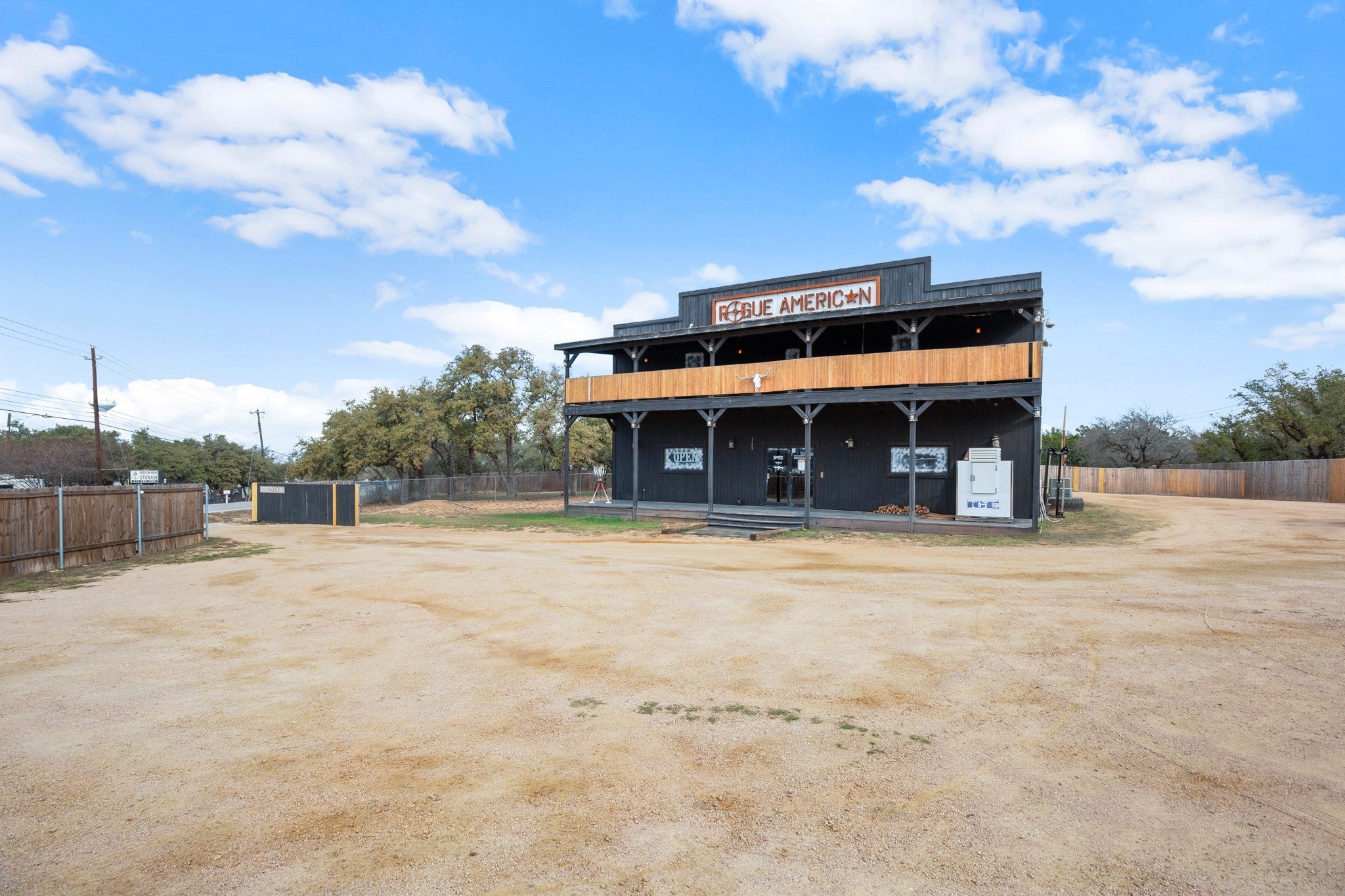 Photo of Listing #2106780