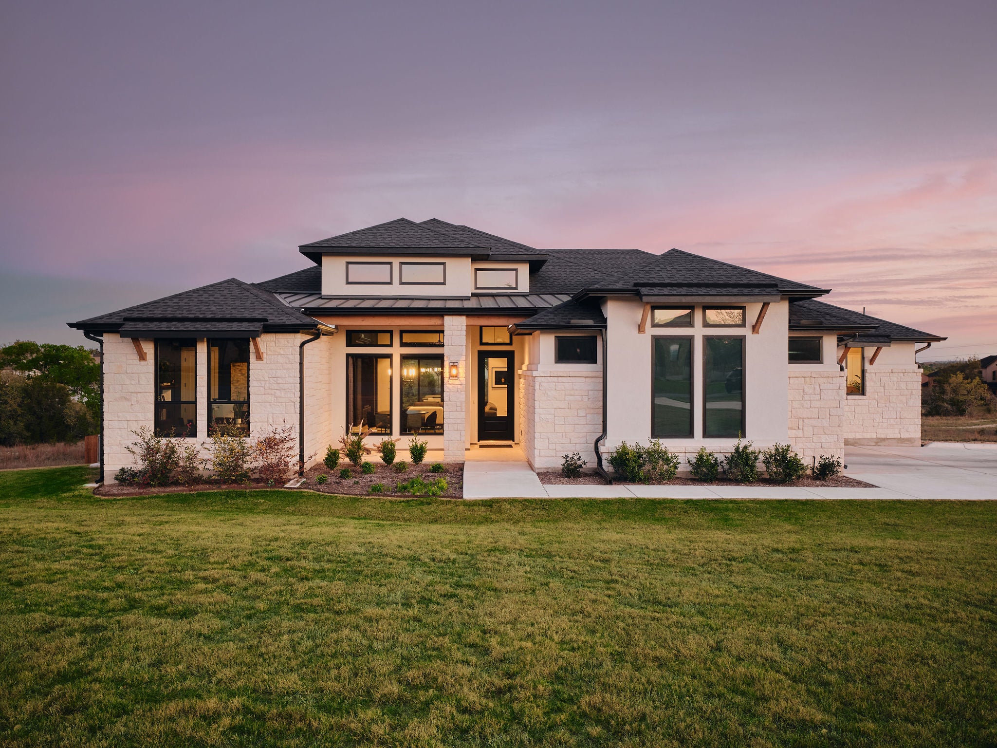 Photo of Listing #2580614