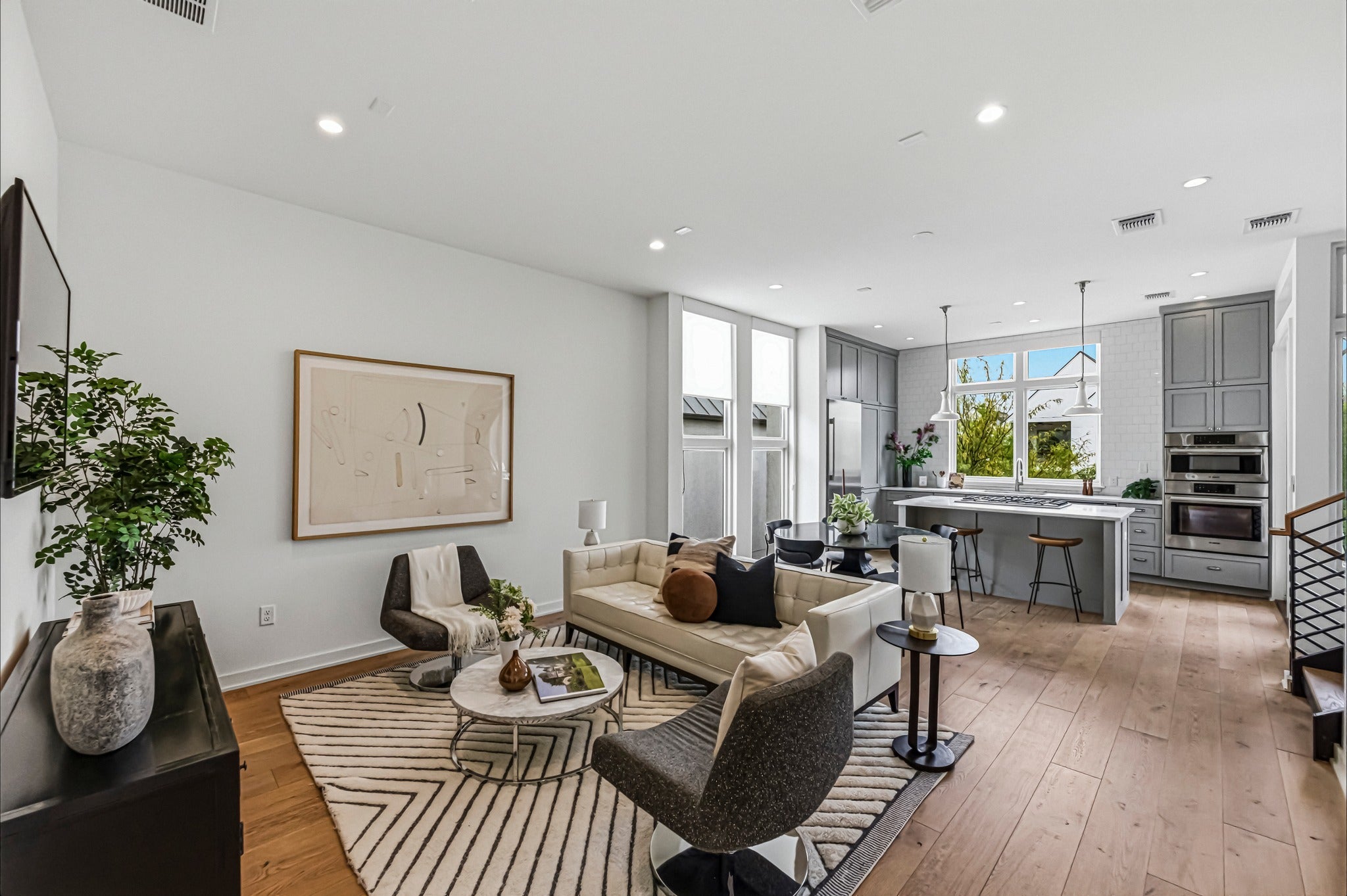 Photo of Listing #6000495