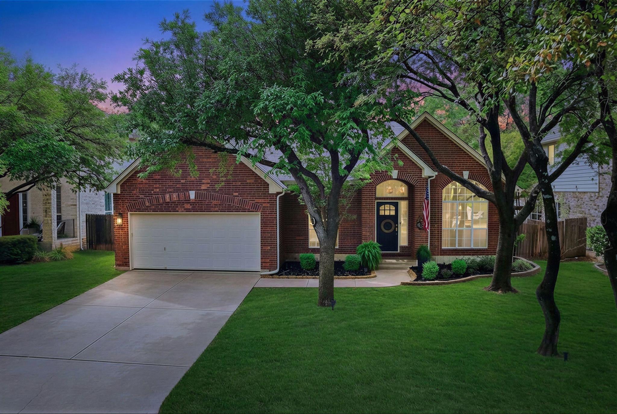 Photo of Listing #5189058