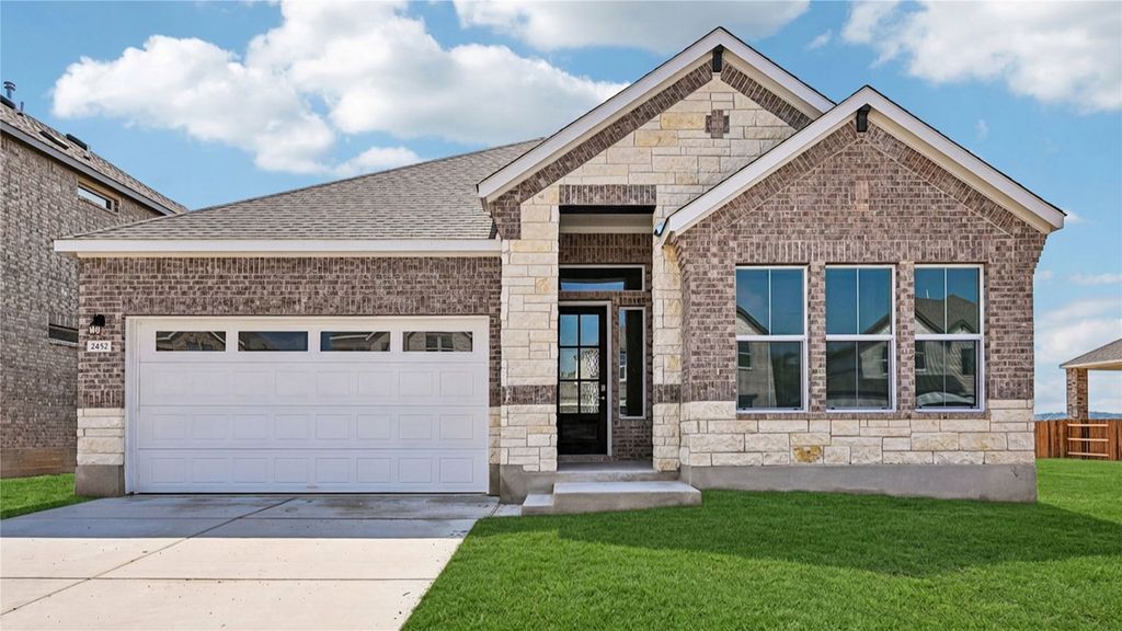 2452 Tumbleweed Bend, Leander