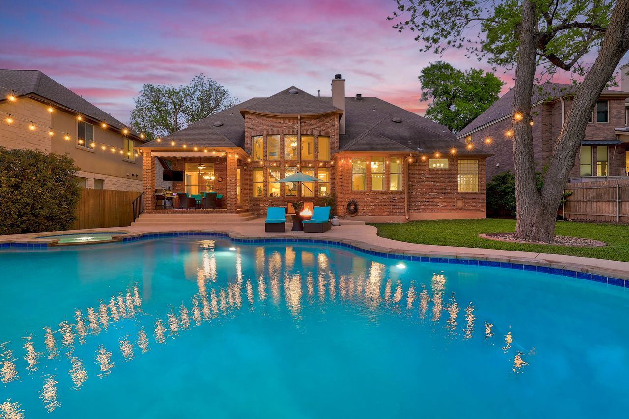 Photo of Listing #3820544