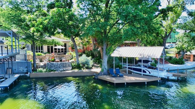 Lake McQueeney Homes for Sale located at 1807 Terminal Loop Rd, in the city of McQueeney, TX 78123-3361