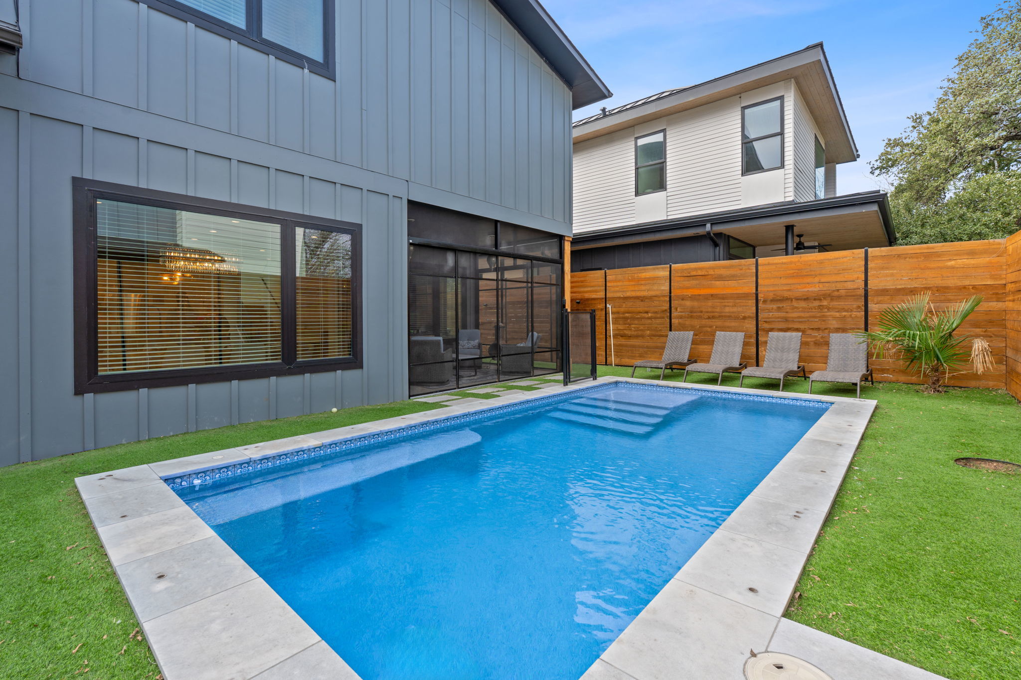 Photo of Listing #6830338