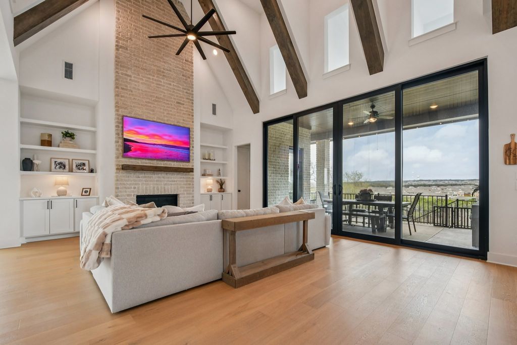 1652 Hosanna Grande Way, Leander