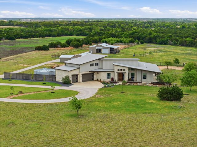 215 Mesa Vista Drive, Leander