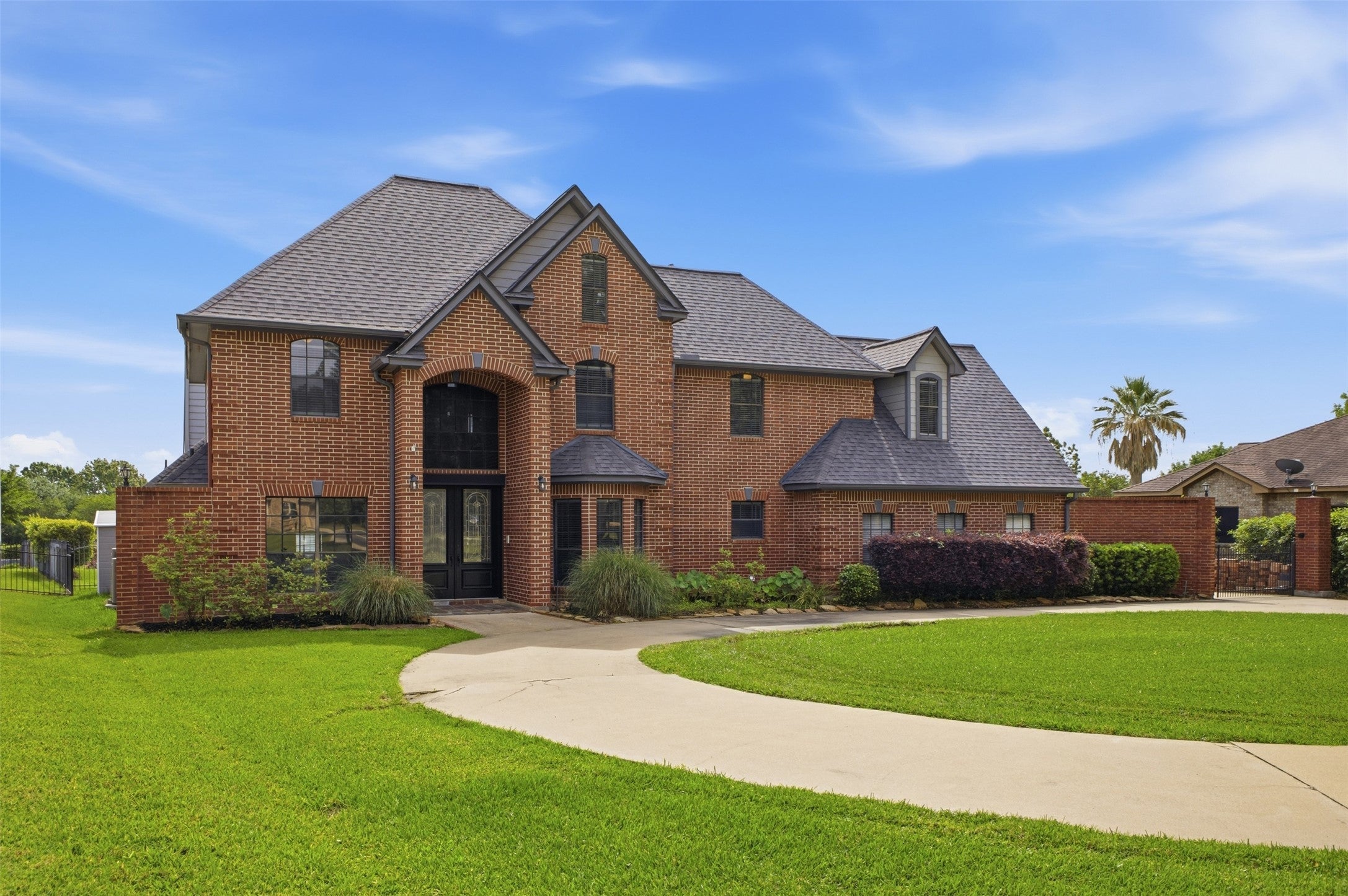 Photo of Listing #1118693