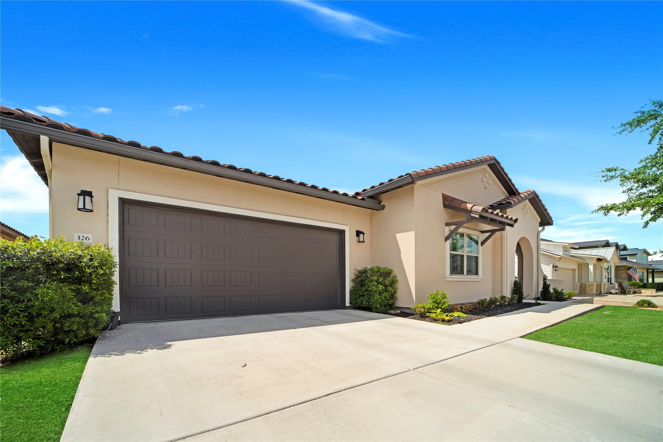 Photo of Listing #4037342