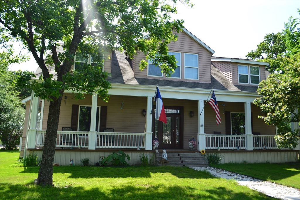 3202 N Travis, Cameron