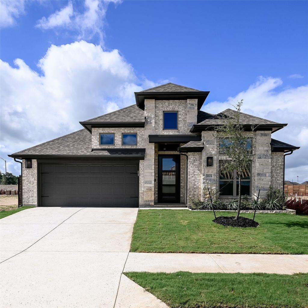 3804 Sonesta Street, Lockhart