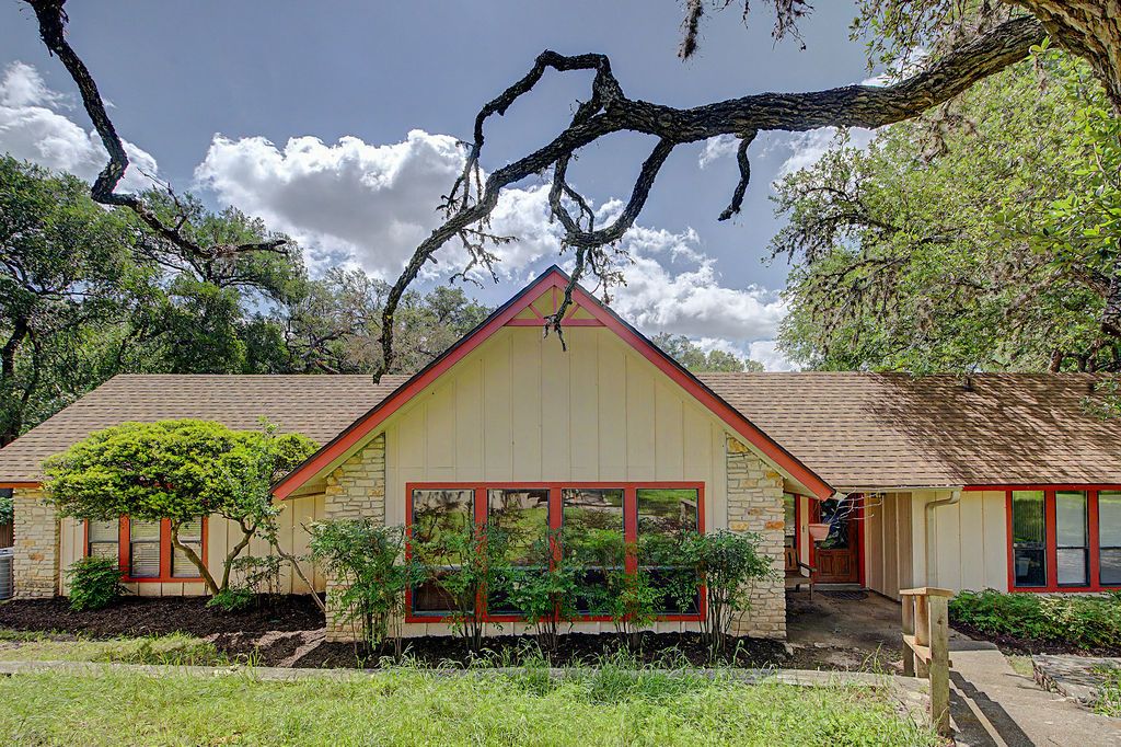 25 Shady Grove Lane, Wimberley
