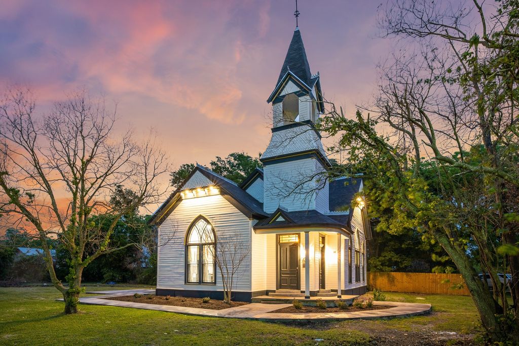 346 W Pietzsch Street, Bartlett