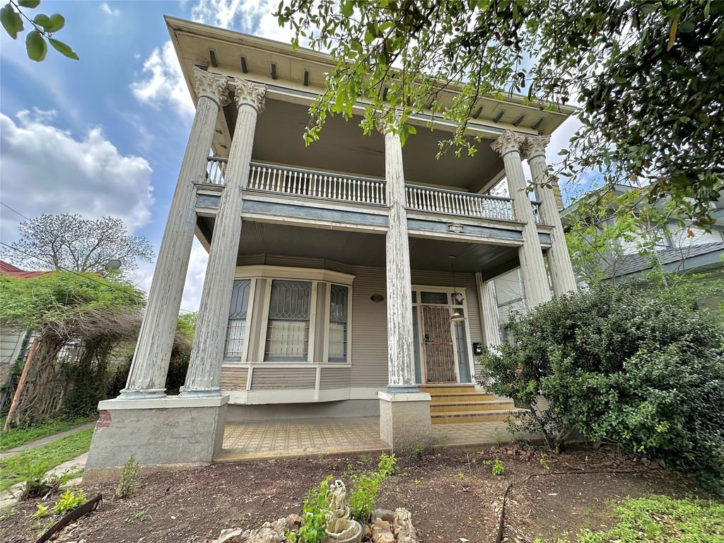 727 N Pine Street, San Antonio