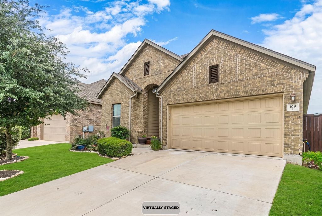 109 Tulip Garden Trail, San Marcos