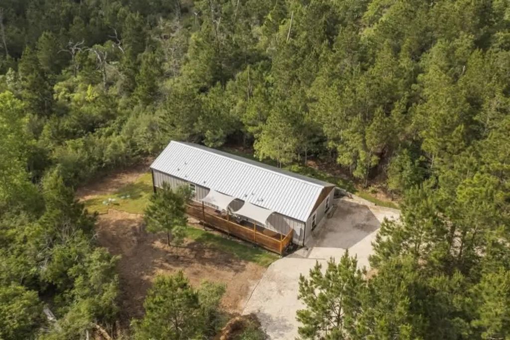 201 Winfield Thicket Road, Bastrop