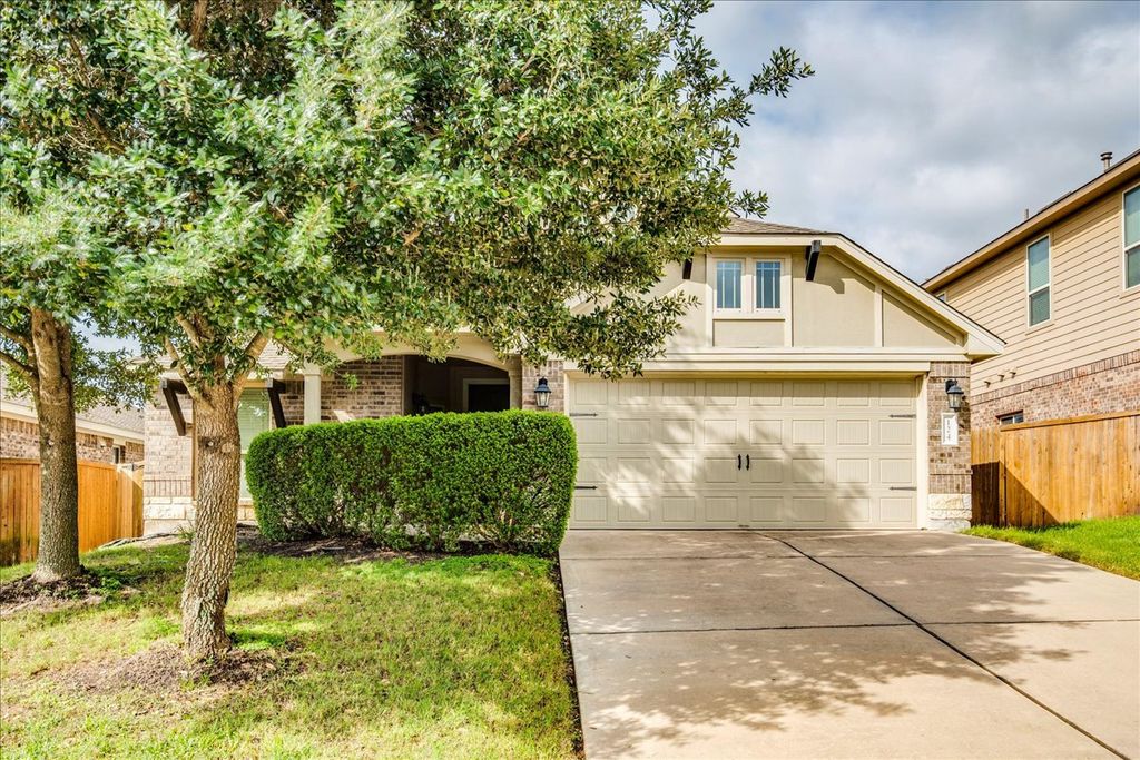 124 Compass Lane, Kyle