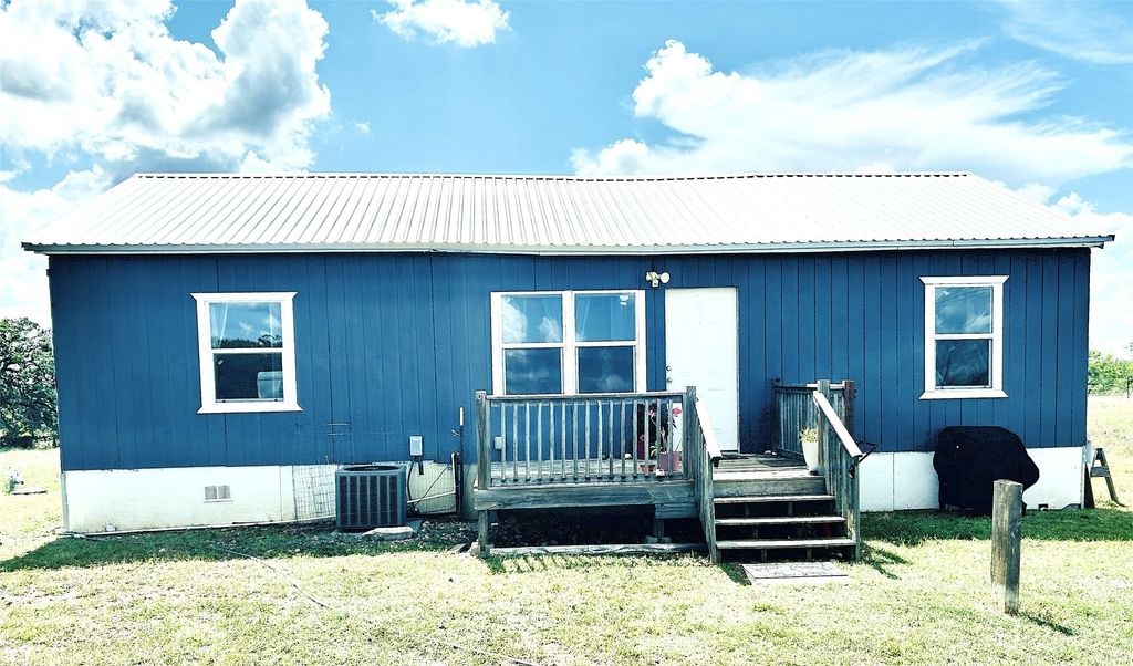 136 Fm 2239 Road, Paige
