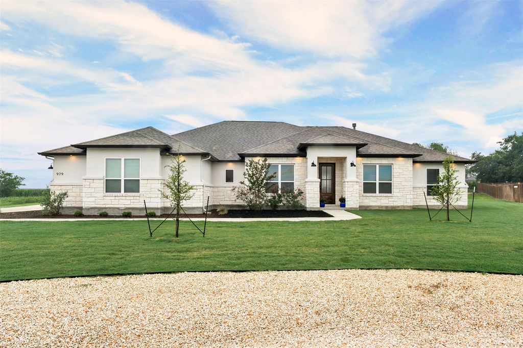 979 Inka Road, Salado