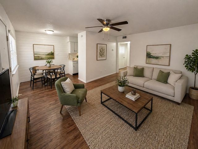 2704 Salado Street 103, Austin