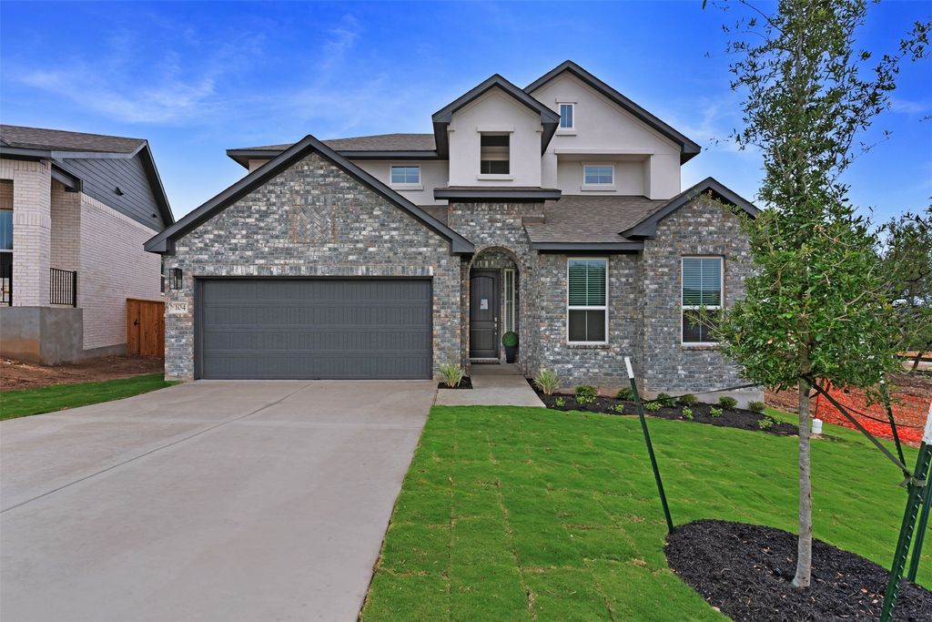 4304 College Square Drive, Round Rock