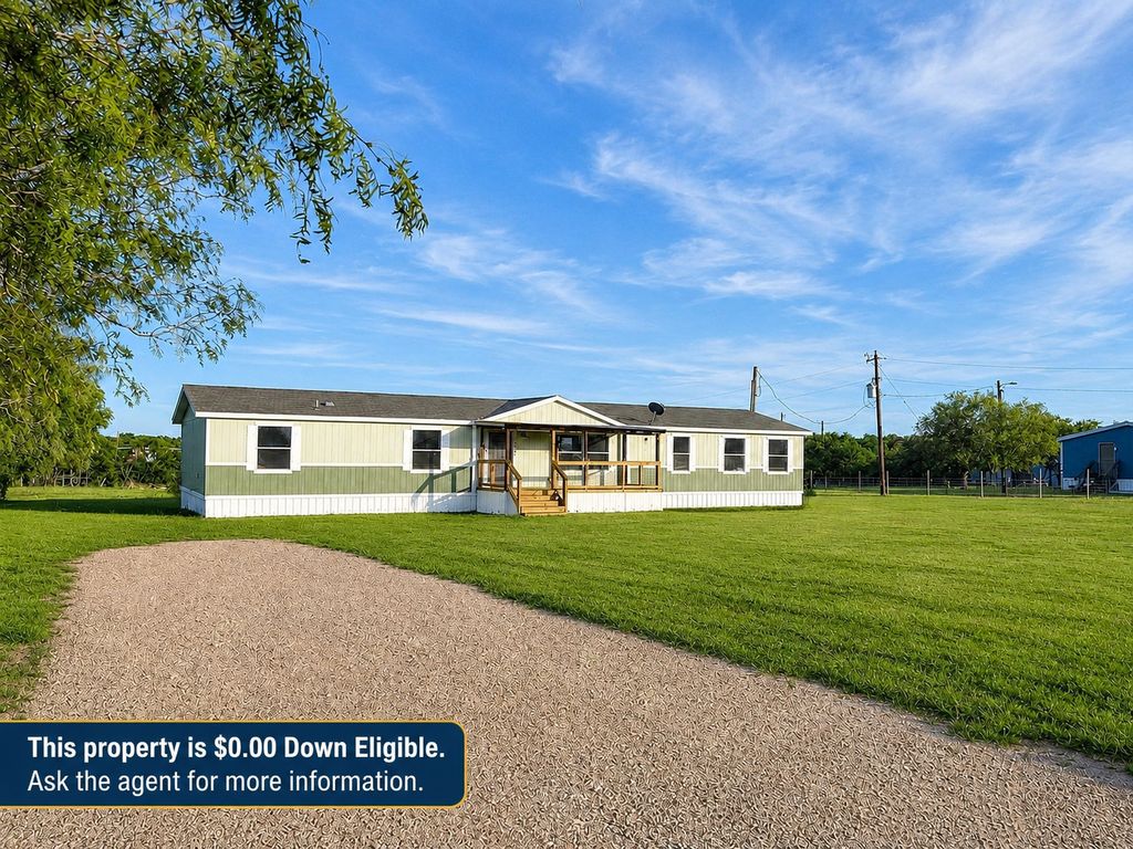 160 Indian Trail, Lockhart