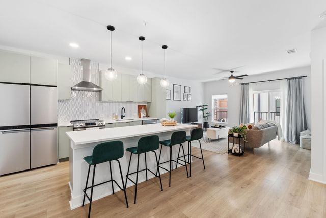2500 Longview Street 303, Austin