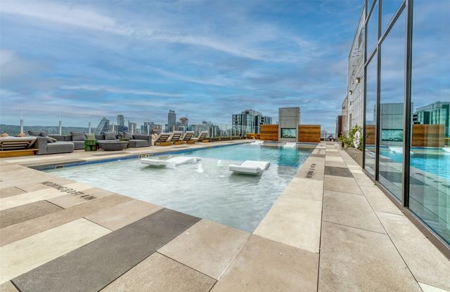 48 East Avenue 2211, Austin
