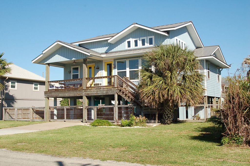1 Jamaica Drive, Rockport