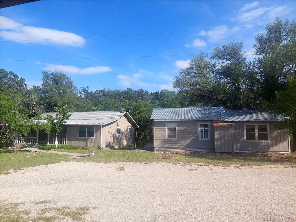 4553 Mccall Creek Road, Blanco