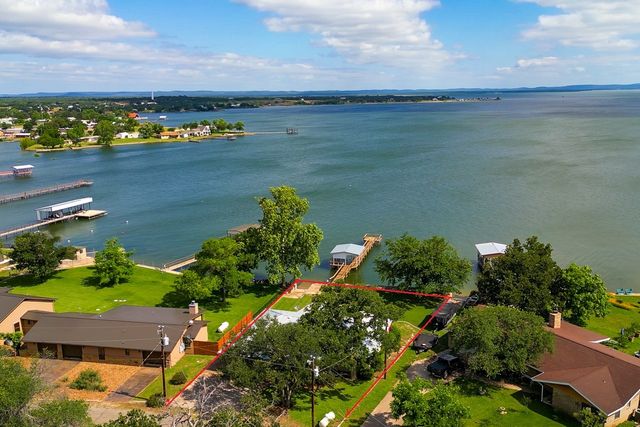 Lake Buchanan, 5920657, Residential, 336 Carlson Cir, Buchanan Dam, TX, Carlson Addn, , 78609