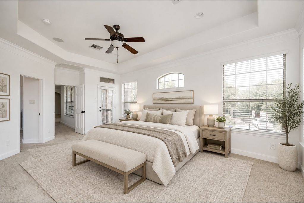 15633 Interlachen Drive, Austin