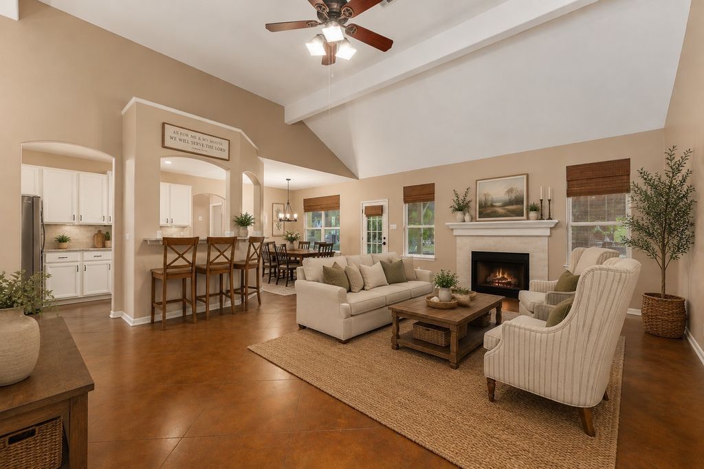 207 Cove Creek Drive, Spicewood