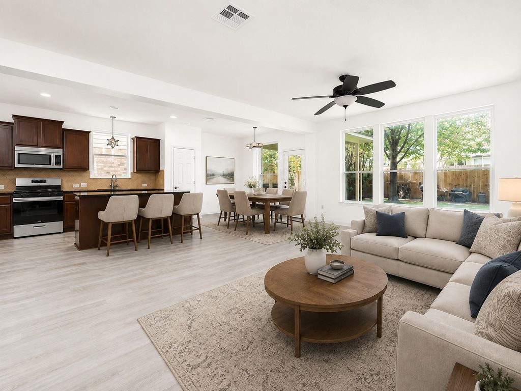 289 Serene Hollow Lane, Buda
